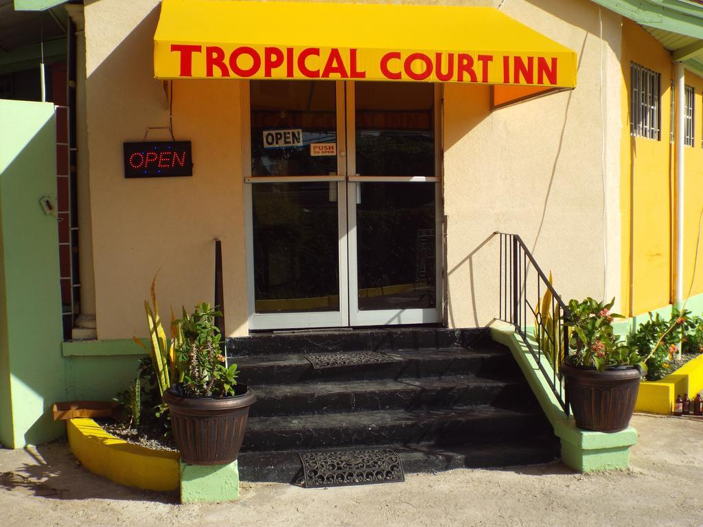 Tropical Court Inn New Kingston Exteriör bild